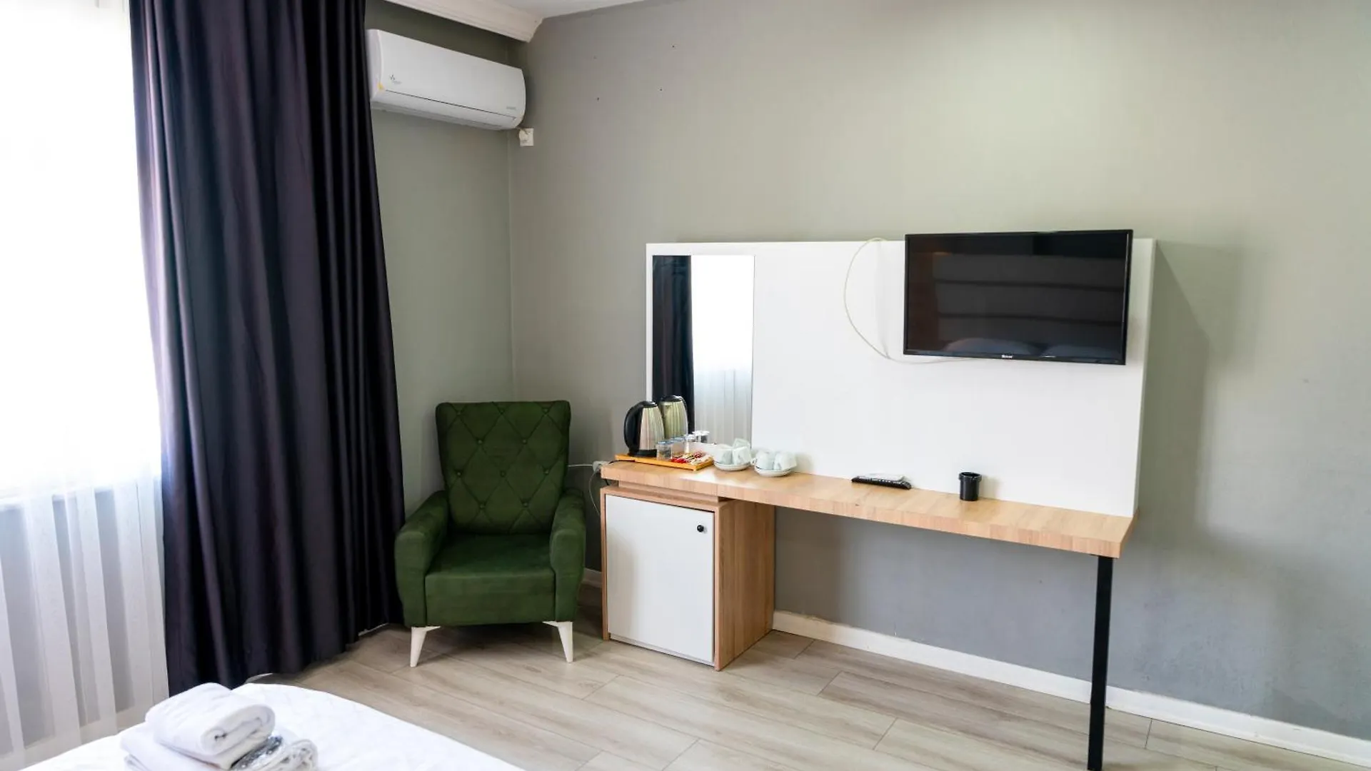 Rio'S Hotel Airport Стамбул Турция